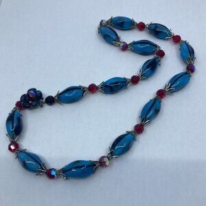 Vtg red blue glass beads necklace